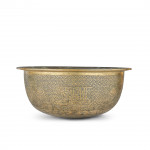 A LARGE MAMLUK ENGRAVED BRASS BASIN, EGYPT OR SYRIA, LATE 15TH–EARLY 16TH CENTURY