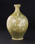 A LARGE SAFAVID CELADON POTTERY VASE, PERSIA, 17TH CENTURY