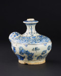 A SAFAVID UNDERGLAZE-PAINTED POTTERY KENDI, PERSIA, 17TH CENTURY