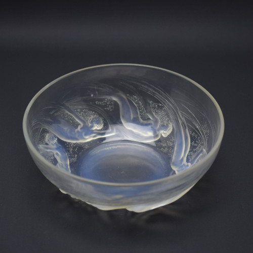 Rene Lalique opalescent Ondines glass bowl