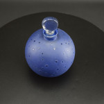 Rene Lalique dans le nuit perfume bottle