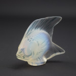 Rene Lalique opalescent fish Cachet