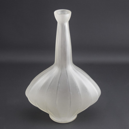 Rene Lalique cotes plates decanter