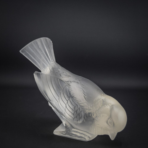 Rene Lalique Moineau hardi paperweight
