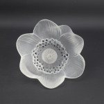 Rene Lalique Anemone ouverte flower paperweight