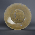Rene Lalique Une Figurine Et Fleurs Plate