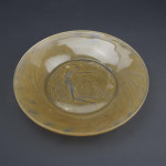 Rene Lalique Une Figurine Et Fleurs Plate