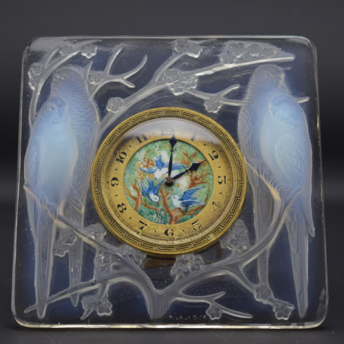 Rene lalique opalescent Inseparables clock with painted dial