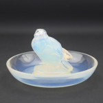 Rene Lalique opalescent glass moineau ashtray