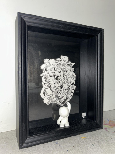 Drawing details black