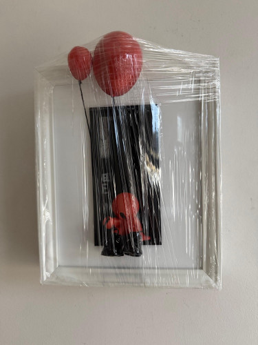 Black Door Red balloon