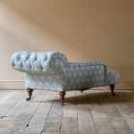 Antique 19th century Howard & Sons Chaise Lounge