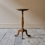 Early 20th Oak Century Wine Tripod Table