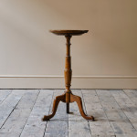 Early 20th Oak Century Wine Tripod Table
