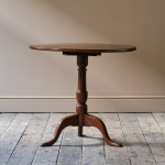 Early 19th Century Oak Tripod Tilt Top Table