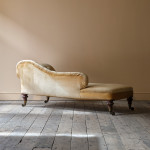 Mid 19th Century Country House Chaise Longue.