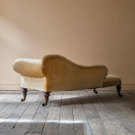 Mid 19th Century Country House Chaise Longue.