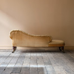 Mid 19th Century Country House Chaise Longue.