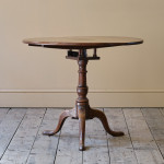 18th Century Oak Tilt Top Pedestal Table
