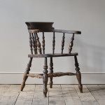 19th Century Elm Smokers Bow Windsor Chair