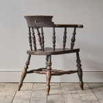 19th Century Elm Smokers Bow Windsor Chair