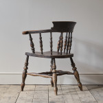 19th Century Elm Smokers Bow Windsor Chair
