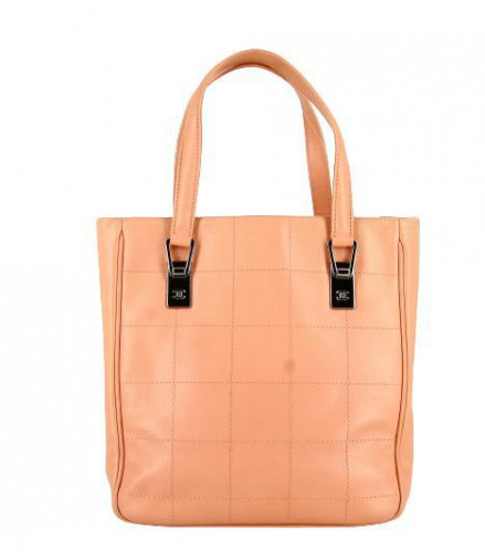 2003-2004 Chanel Pink Leather Handbag
