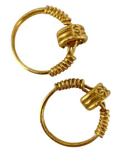Chanel Golden Clips Earrings