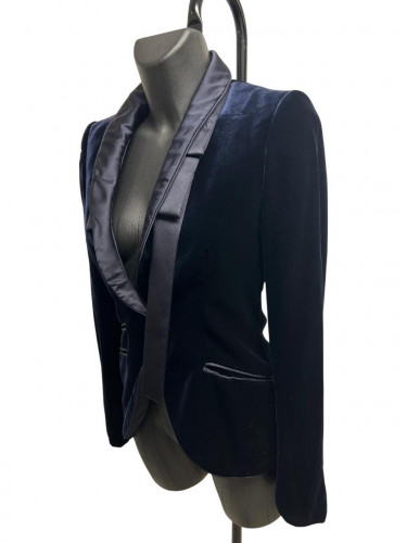Gucci Blue Velvet jacket with Satin details