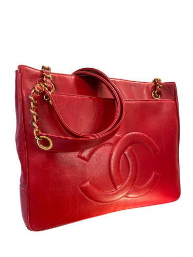 1991 Chanel CC Lambskin Chain Tote
