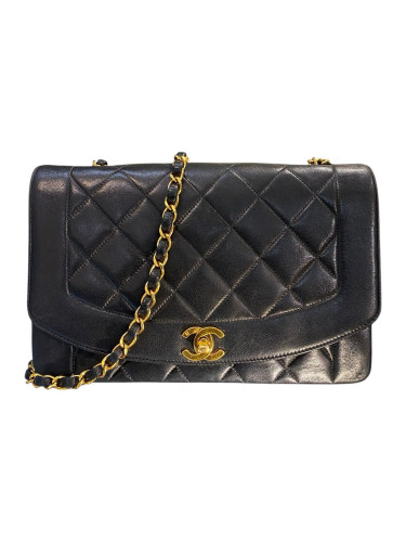 1991's Chanel Quilted Leather Handbag in Black
