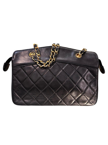1989 Chanel Handbag in Black Quilted Lambskin Leather