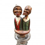 Kissing couple bottle stopper