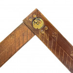 Large builder's folding set square