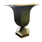 Toleware urn