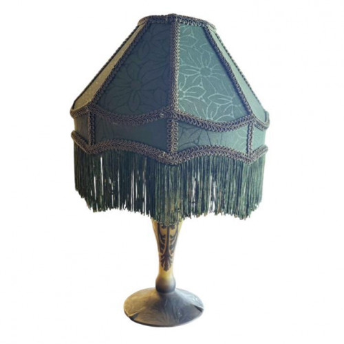 Art Nouveau Daum Nancy cameo glass lamp