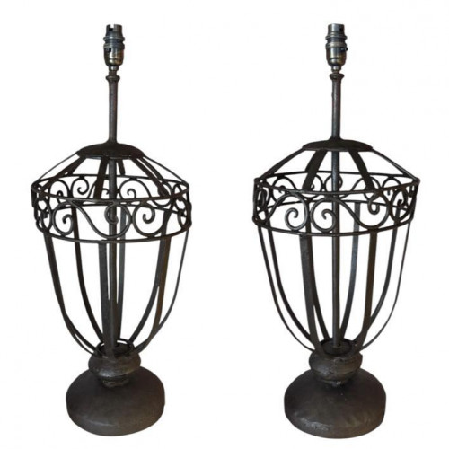 Iron urn-form table lamps.