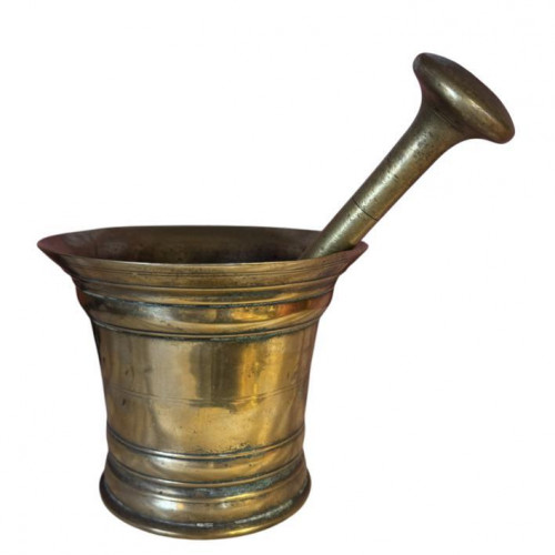 17th century country house pestle & mortar