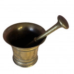 17th century country house pestle & mortar