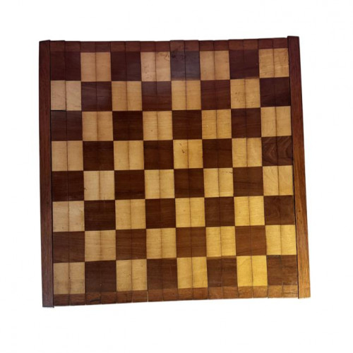 Travelling chess board