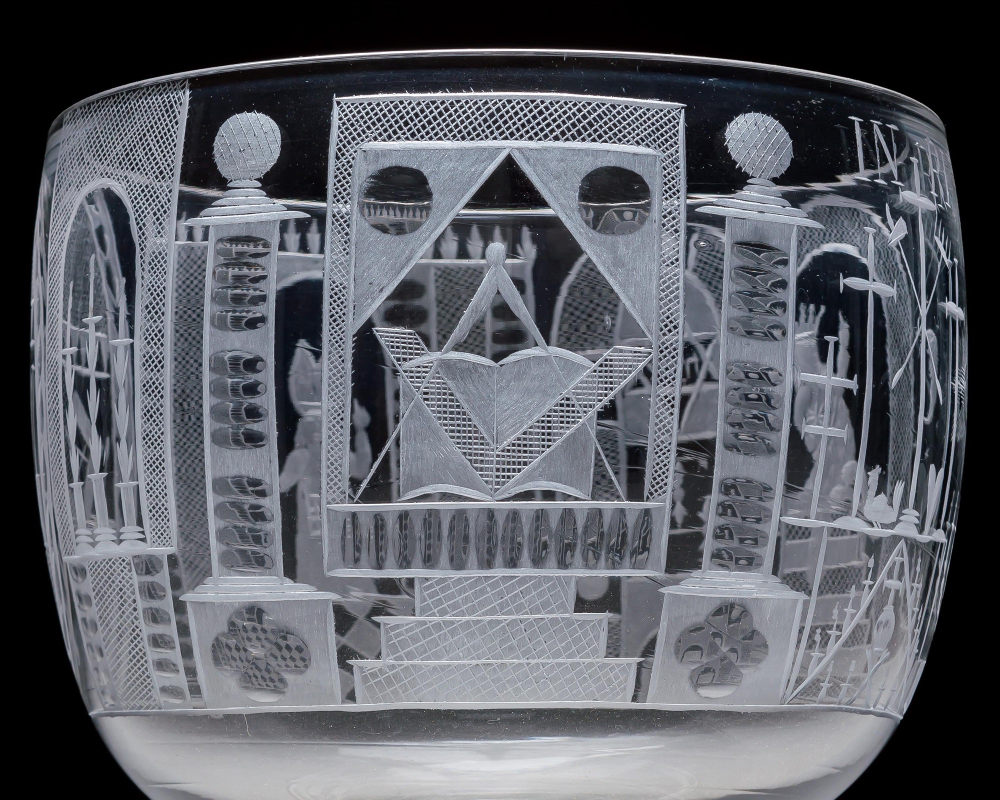 AN ENGRAVED GLASS SERVICE OF MASONIC INTEREST ALONG WITH A COLLECTION OF CORRESPONDING MASONIC REGALIA