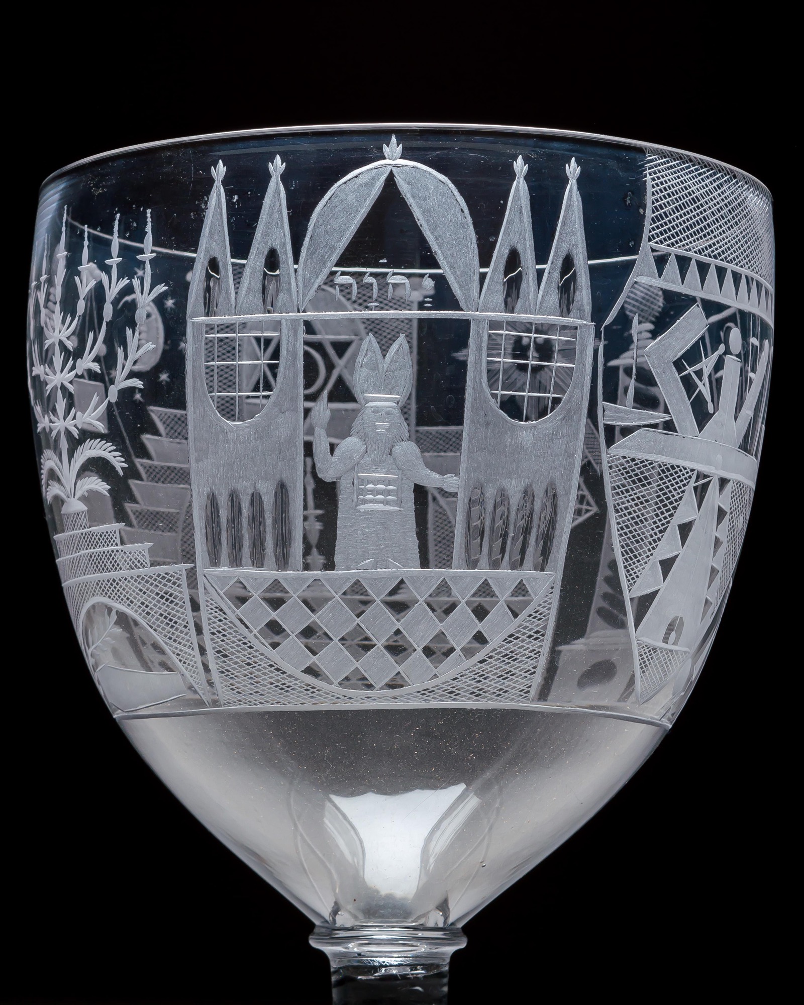 AN ENGRAVED GLASS SERVICE OF MASONIC INTEREST ALONG WITH A COLLECTION OF CORRESPONDING MASONIC REGALIA