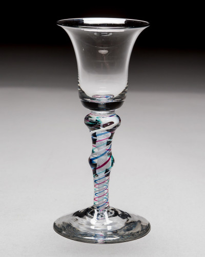 A DOUBLE KNOP TARTAN TWIST WINE