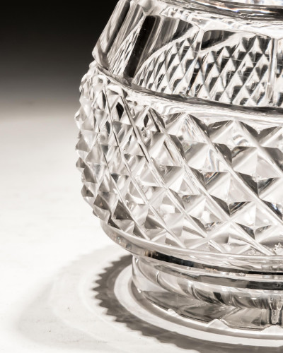 A CUT GLASS REGENCY JUG