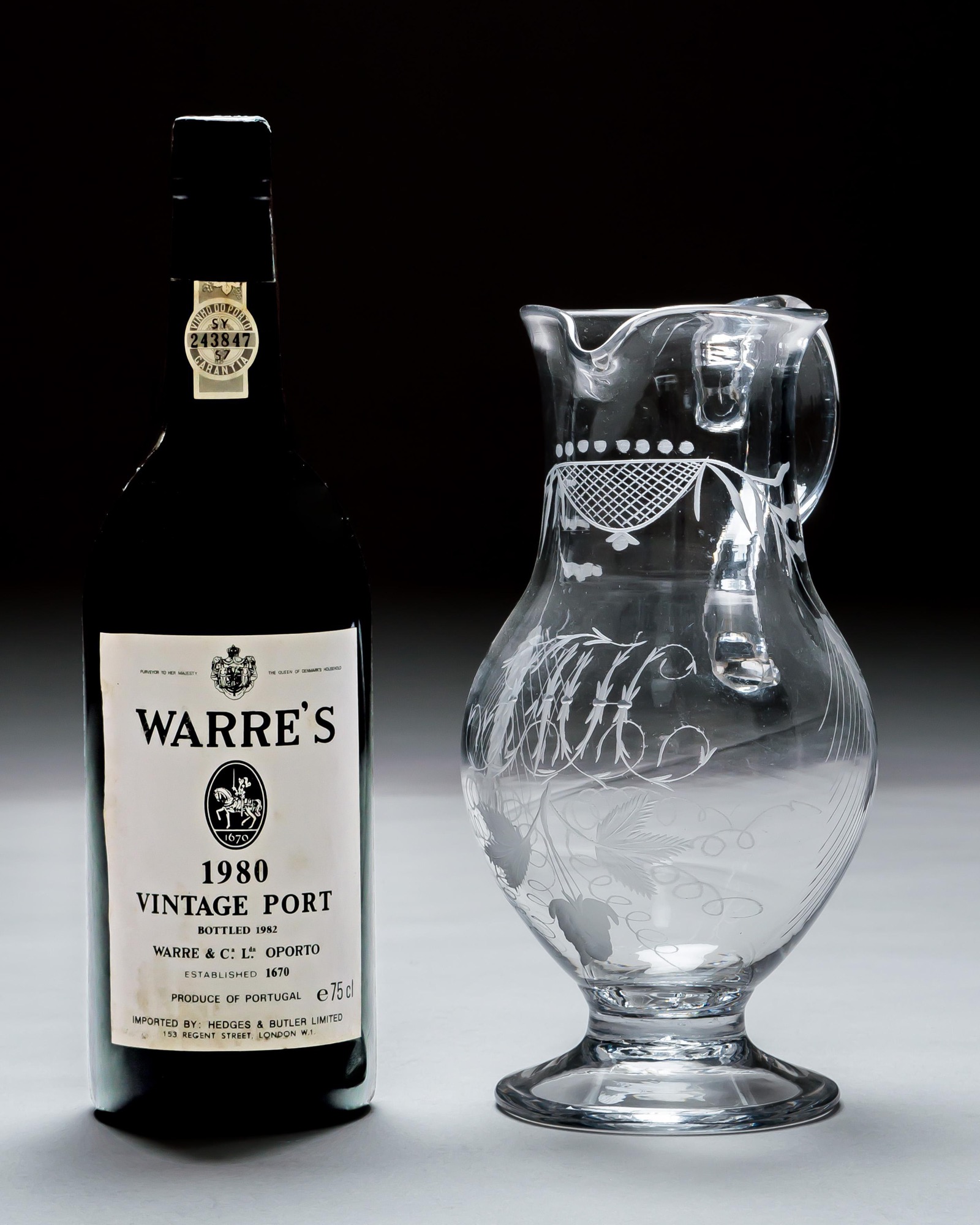 AN IRISH ENGRAVED GEORGIAN JUG