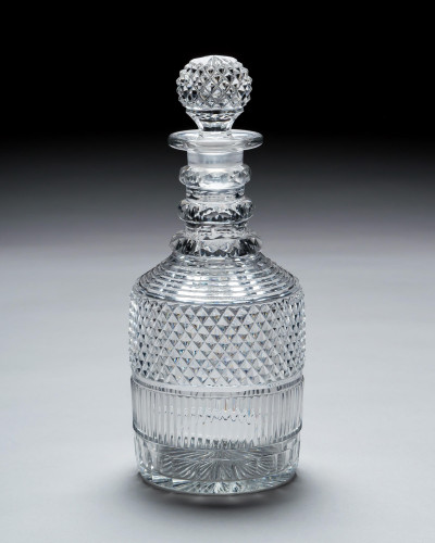 A FINE REGENCY DIAMOND CUT DECANTER
