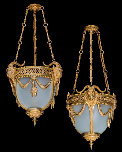 A PAIR OF NEOCLASSICAL ORMOLU & FROSTED GLASS LANTERNS