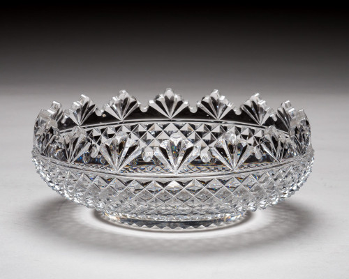 A HEAVILY CUT REGENCY BOWL
