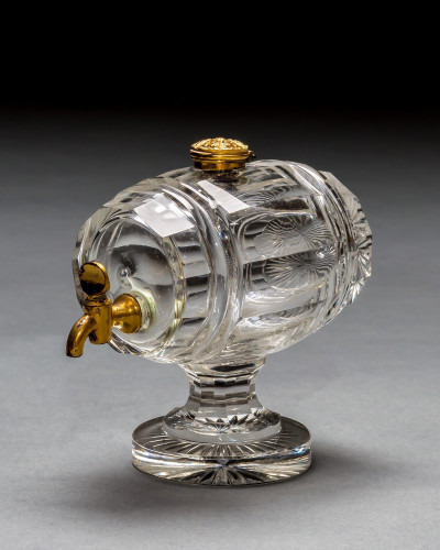 AN ORMOLU MOUNTED SPIRIT BARREL