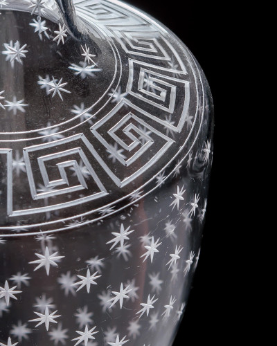 AN ENGRAVED VICTORIAN CARAFE